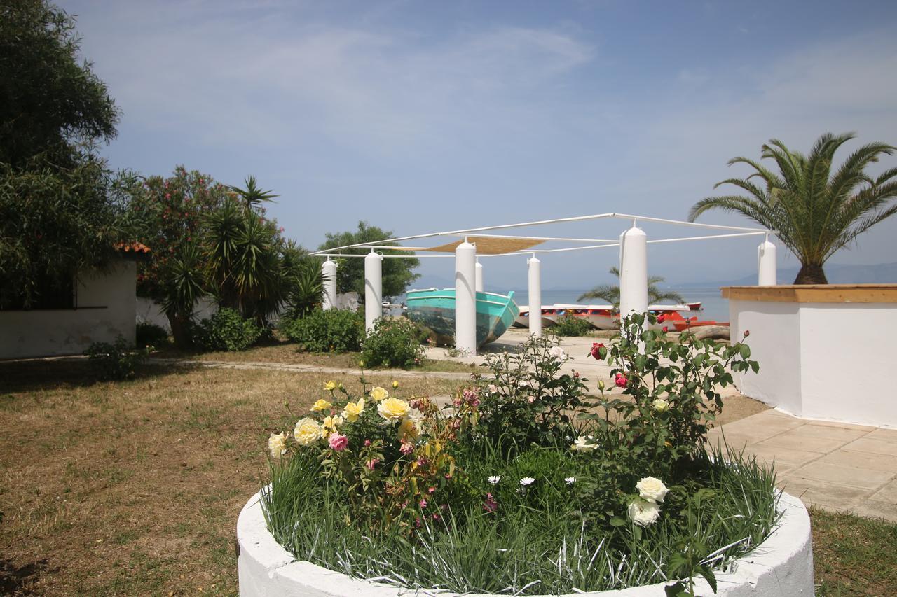 Utopia Kávos Dış mekan fotoğraf